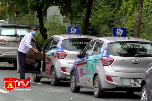 Doanh nghiệp vận tải khó khăn vì chi phí xét nghiệm Covid 19