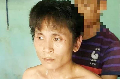 Cảnh sát đột kích bắt đối tượng mua bán ma túy tinh vi 