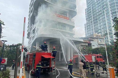 Xử lý nhanh tình huống giả định cứu người tự tử