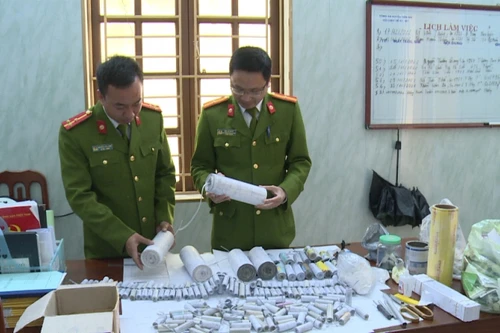 Tự chế pháo để bán 