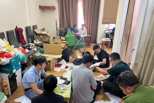 Triệt phá đường dây làm giả văn bằng, chứng chỉ thu lợi bất chính trên 30 tỷ đồng