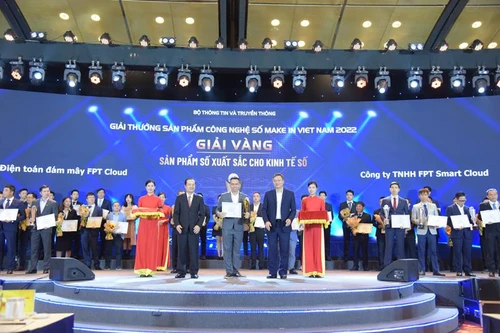 FPT thúc đẩy quá trình chuyển đổi số quốc gia