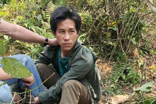 Đối tượng ôm 6 bánh heroin, dương tính Covid