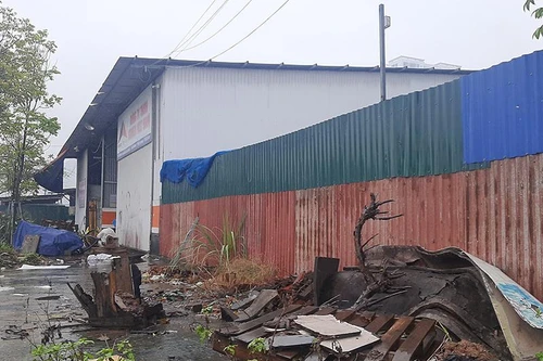 Tận mắt bên trong khu vực xảy cháy khiến 1 người tử vong tại quận Hà Đông