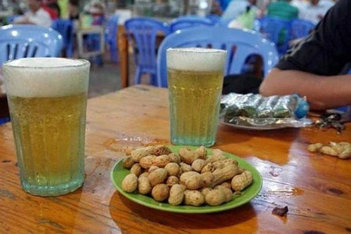 Mâu thuẫn tại quán bia, một người tử vong