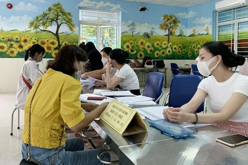 Phụ huynh lưu ý khi lựa chọn hình thức tuyển sinh mầm non, lớp 1, lớp 6 