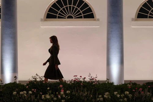 Vườn Hồng ở Nhà Trắng và những phiền toái của bà Melania Trump
