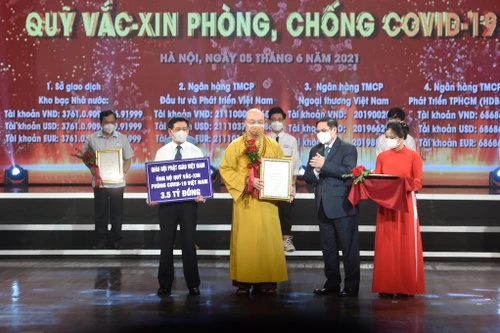 Hiệu triệu nhân dân chung sức, chung lòng đóng góp Quỹ vaccine phòng chống Covid-19 để sớm chiến thắng đại dịch 