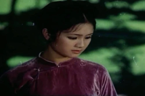 NSND Thu Hà: Cứ nói mãi chuyện cũ, khán giả sẽ chán mình