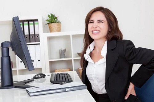 Sai lầm khi sử dụng máy tính gây hại sức khỏe