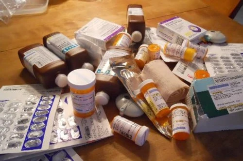 Tổng cục Hải quan khẳng định không có lỗi trong vụ tiêu hủy thuốc trị ung thư hết date