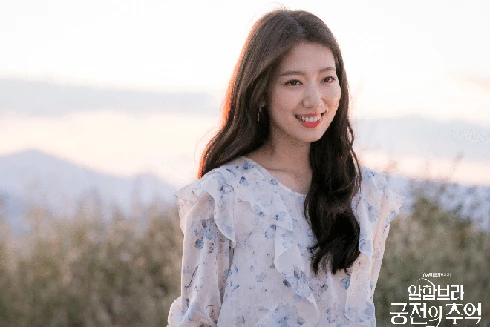 [ẢNH] 3 mỹ nhân vướng vào bê bối tình ái với Lee Min Ho giờ ra sao?