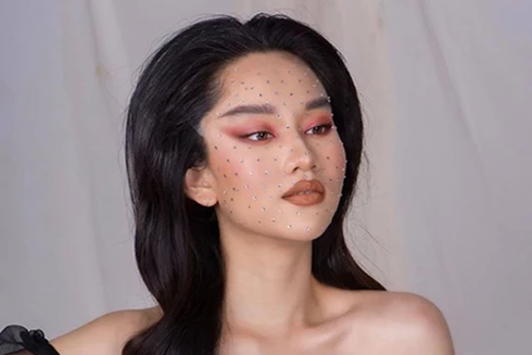 [ẢNH] Sự thay đổi phong cách ngoạn mục của dàn diễn viên phim "Mắt biếc" đình đám