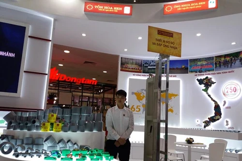 Tập đoàn Hoa Sen mang 3 nhóm sản phẩm chủ lực tới Vietbuild