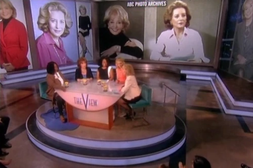 Gương mặt hàng đầu của truyền hình Mỹ nghỉ hưu ở tuổi 84