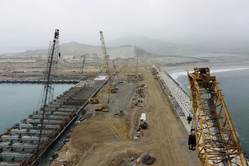 Peru tìm cách ‘né’ vụ kiện trọng tài quốc tế với công ty xây dựng cảng Trung Quốc 