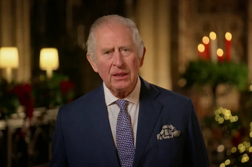 Vua Charles của Anh được chẩn đoán mắc bệnh ung thư