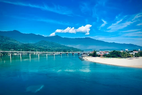 Xu hướng du lịch theo đam mê, thúc đẩy người trẻ “xách balo lên và đi”