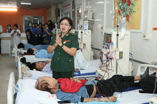 Mang âm nhạc đến bệnh viện: Tiếp nối hành trình tại Bệnh viện Hữu Nghị