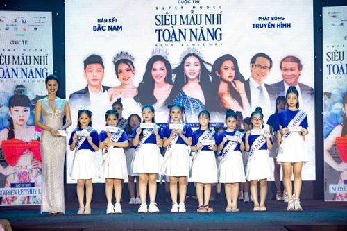 Vòng thi bán kết “Siêu mẫu nhí toàn năng khu vực miền Bắc”