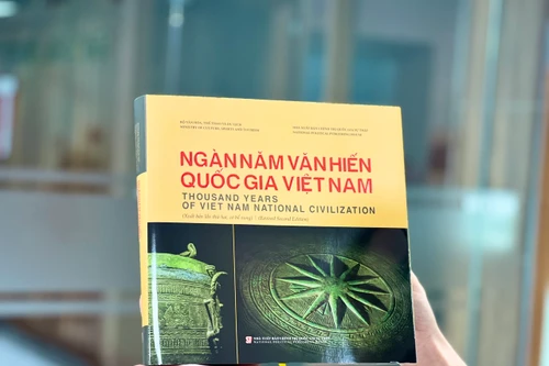 Xuất bản cuốn sách song ngữ Việt - Anh “Ngàn năm văn hiến quốc gia Việt Nam”