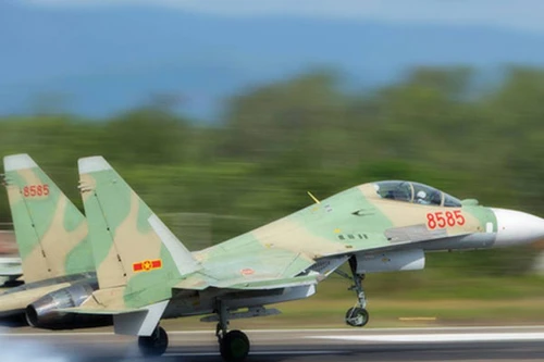 Đẩy nhanh công tác tìm kiếm các quân nhân trên máy bay CASA-212 gặp nạn