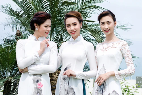 Dàn mẫu trẻ Venus Miền Bắc hút mắt với đường cong quyến rũ