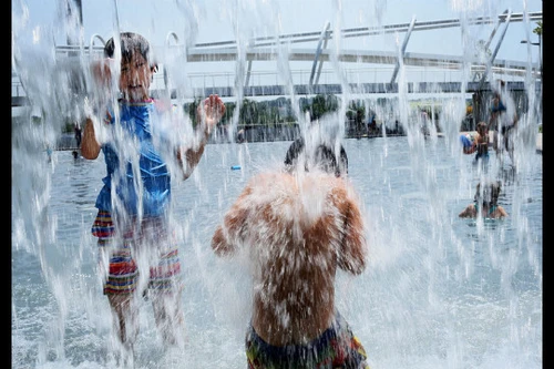 Mỹ hứng chịu nắng nóng kỷ lục