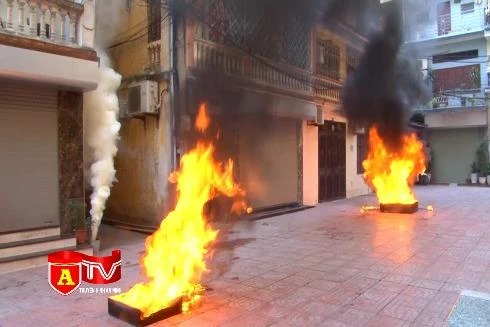 Diễn tập phương án chữa cháy và cứu nạn tại khu dân cư