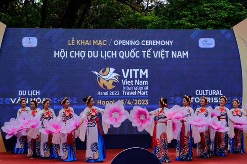 4 tỉnh bắt tay xây dựng tour “Một hành trình, bốn địa phương, nhiều trải nghiệm”