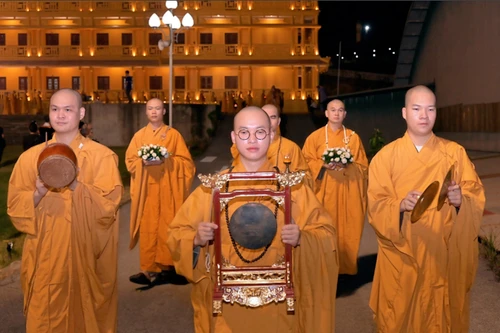 Hình ảnh đẹp trong lễ Vu lan báo hiếu tại Học Viện Phật giáo Việt Nam