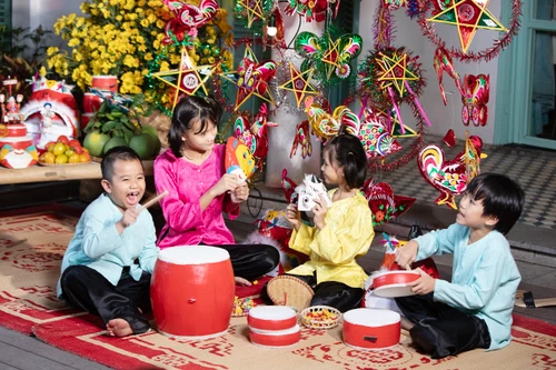 Chạm vào ký ức với “Thu xưa về trong phố”