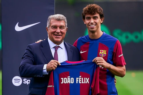 Bỏ qua Chelsea, Joao Felix gia nhập Barca