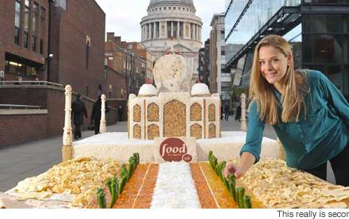 Cung điện Taj Mahal bằng thức ăn