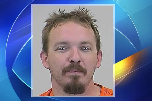 Dạy con người tình bằng cách phát tán ảnh nóng