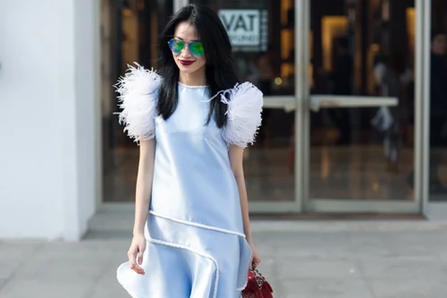 Người mẫu Thanh Trúc "tái xuất" sành điệu