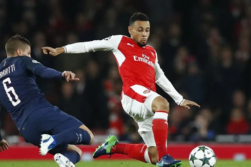 Lượt trận cuối vòng bảng Champions League: Quyết định ngôi đầu