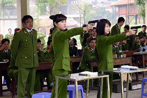 Những người thầy trên thao trường nắng gió