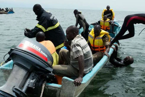 Uganda mất nhiều cầu thủ trong thảm họa lật thuyền ở hồ Albert 