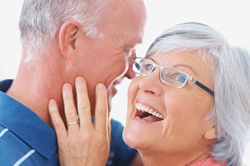 "Chuyện ấy" tuổi 70: Gừng già còn cay?