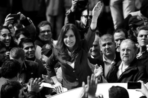 Cựu Tổng thống Argentina bị truy tố vì tham nhũng