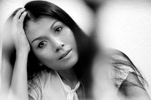 Thời trang Việt: Khó có thiết kế bán chạy ngoài thị trường