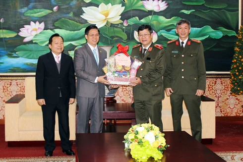  Chúc Tết Công an Hà Nội