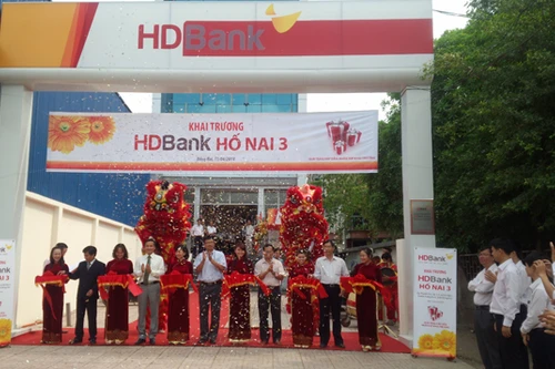 HDBank Hố Nai 3 khai trương địa điểm mới theo chuẩn quốc tế