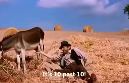 Màn "nâng bi" để xem giờ cực chuẩn