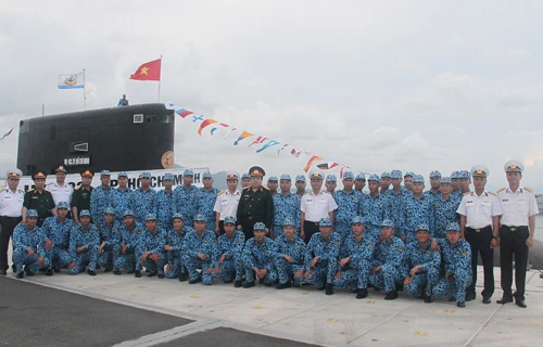 Kiểm tra khả năng sẵn sàng chiến đấu của Lữ đoàn tàu ngầm 189