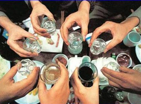 Choáng hết cả linh hồn, vì bia rượu!