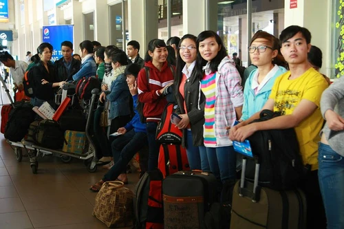 Pepsi tặng 350 vé máy bay miễn phí cho nhân viên về quê đón Tết