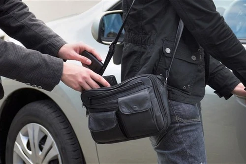 Chớ bao giờ trộm cắp nghe con