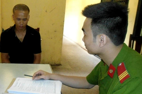 Bắt khẩn cấp đối tượng gây rối, tấn công y bác sỹ tại BV Bạch Mai